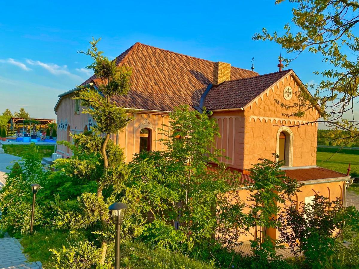 Chateau Vincze Sátoraljaújhely Buitenkant foto